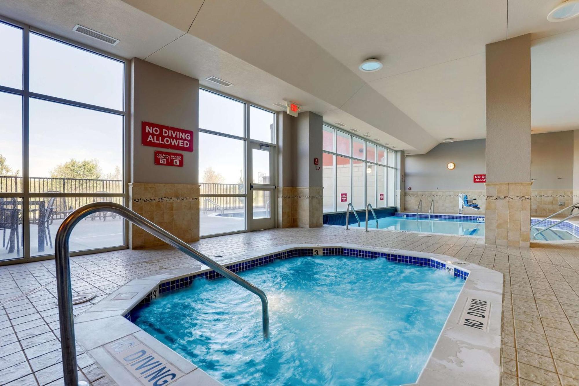 Drury Inn & Suites Independence Kansas City Blue Springs Extérieur photo