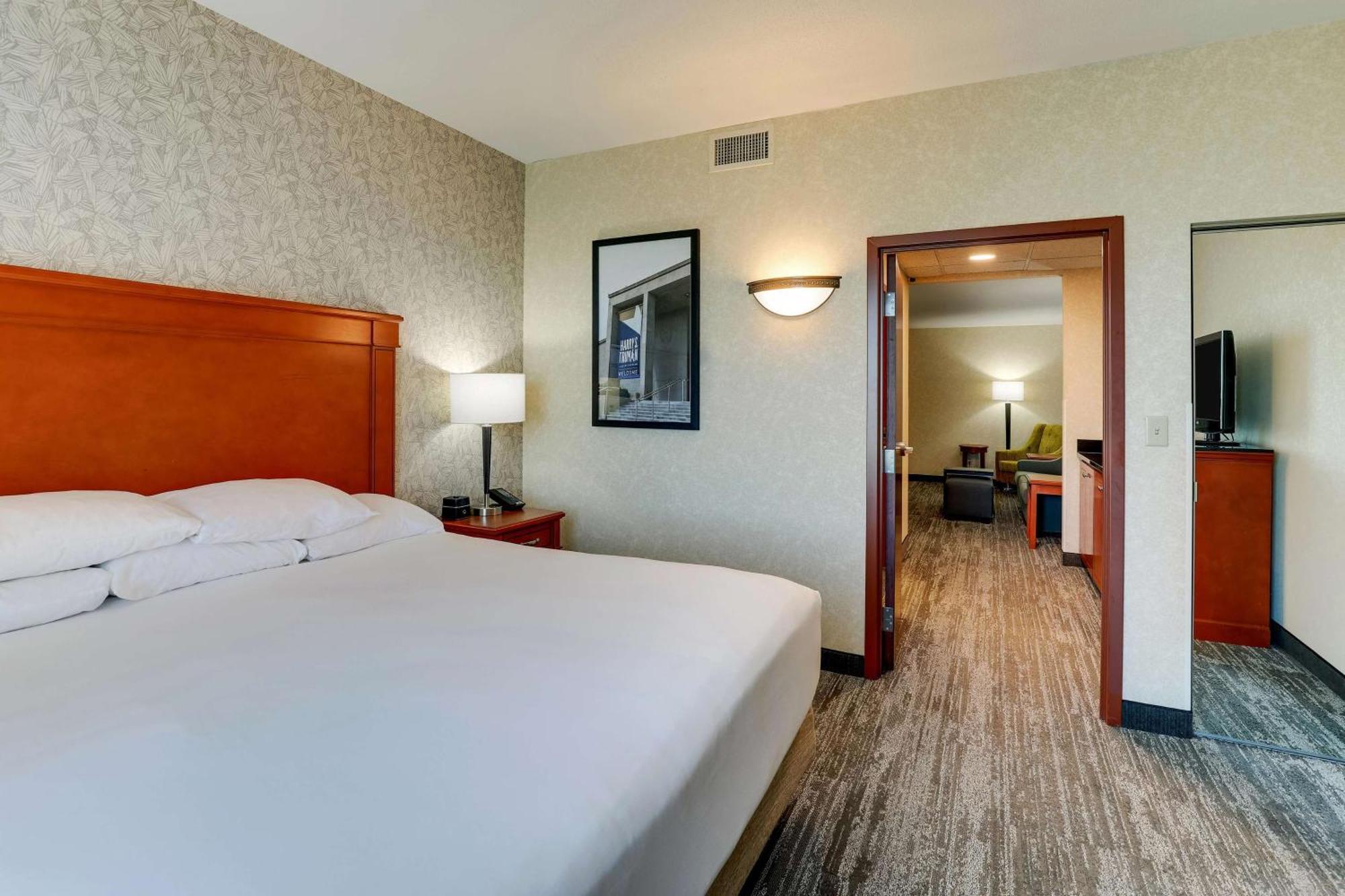 Drury Inn & Suites Independence Kansas City Blue Springs Extérieur photo